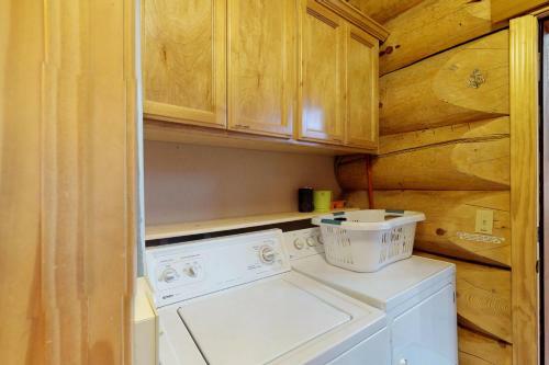 Loggers Landing