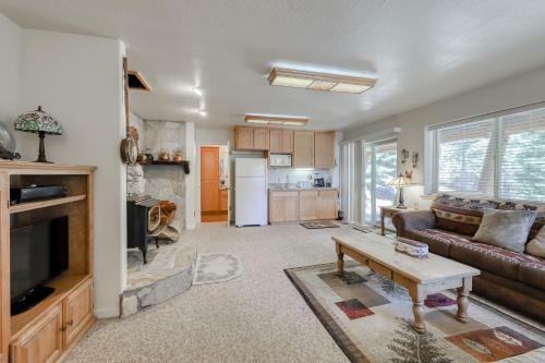 Regatta Chalet