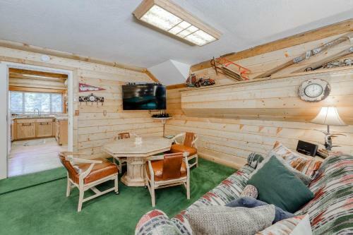 Regatta Chalet