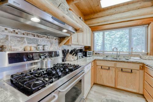 Regatta Chalet