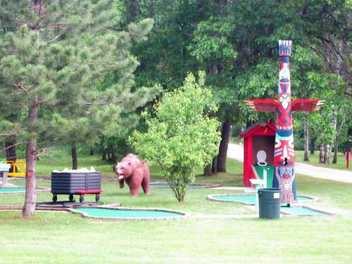 Yukon Trails Camping Resort