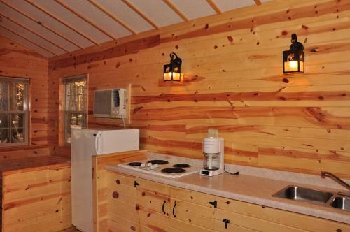 Yukon Trails Camping Resort