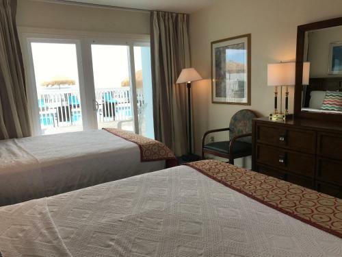 Hotel Ocean Surf Resort