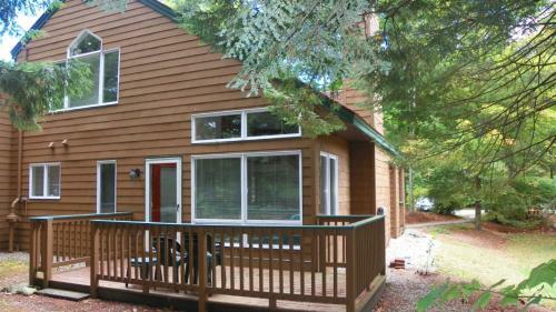 Deer Park 9, North Woodstock