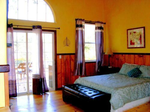Sequoia Riverfront Cabins