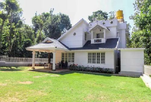 Whitehouse Homestay