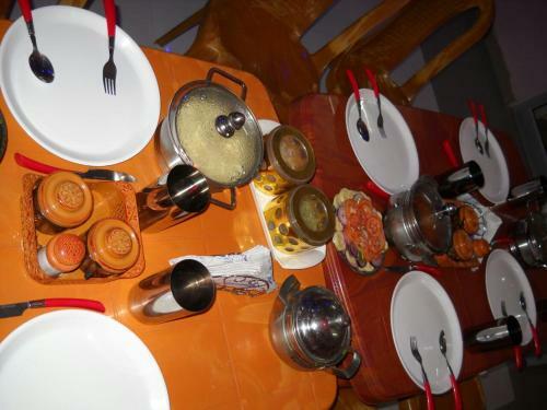 Hotel Tarkeshwarm Hill View Resort
