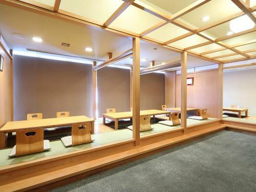 Akita_kamihata-onsen_sawarabi