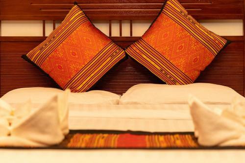 Le Grand Cruise Package