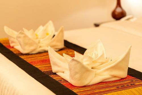 Le Grand Cruise Package