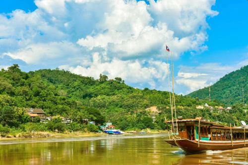 Le Grand Cruise Package