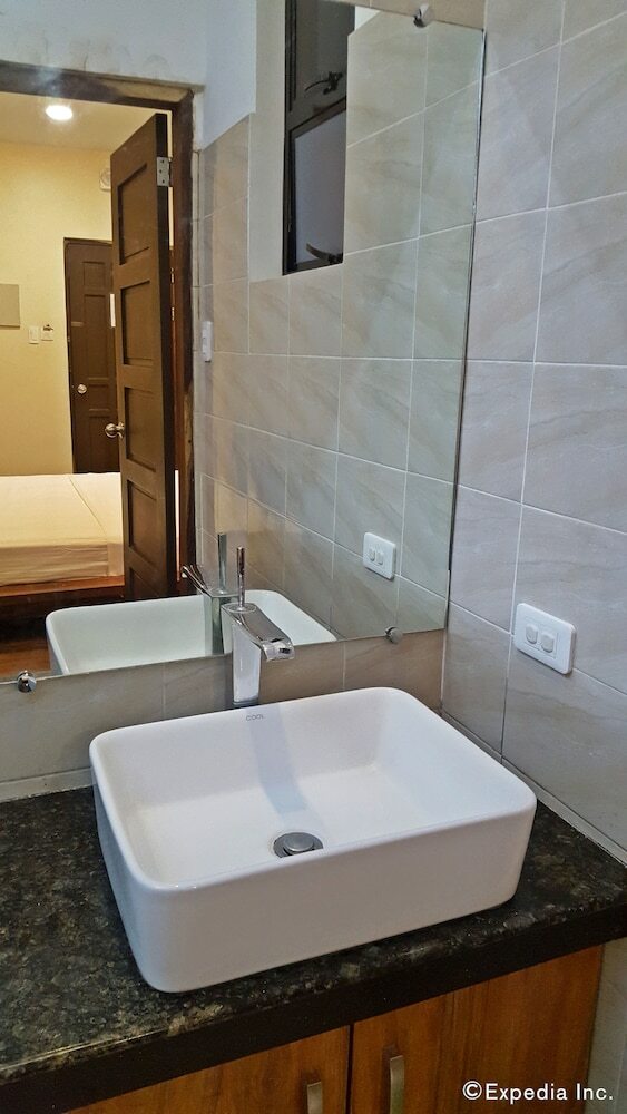 Aparthotel Golden Gate Suites