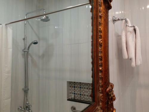 Lee Boutique Hotel