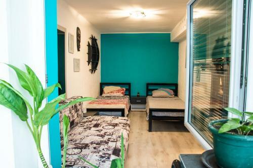 Apartment Hedonist