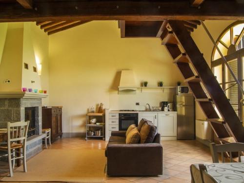Cortona Villa Sleeps 12 Pool Air Con Wifi