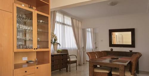 Amathusia Beach Apartment