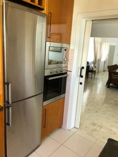 Amathusia Beach Apartment