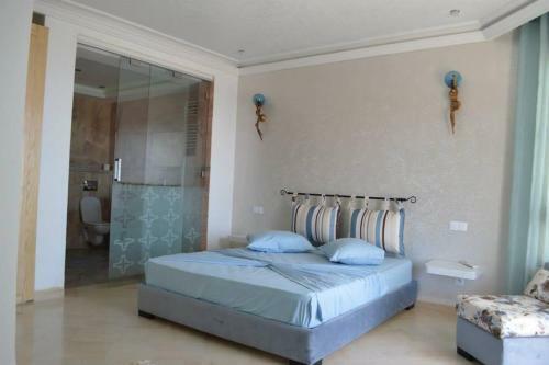 Hostal Cap Blanc Guest House