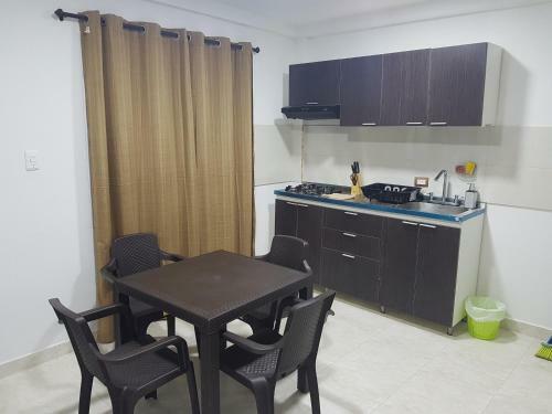 Apartamento Hostal Mis Ello
