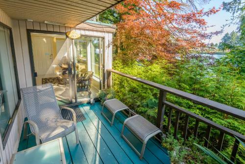 Long Lake Waterfront Bed And Breakfast