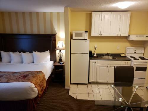 Motel Arbutus Inn