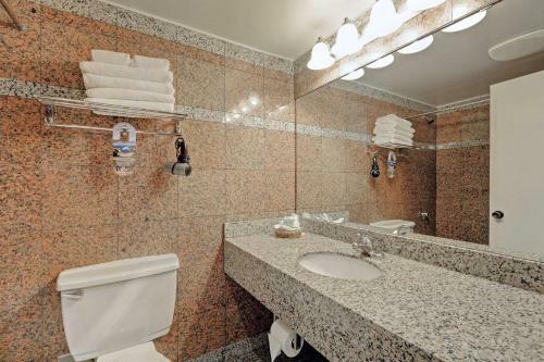 Hotel Red Lion Inn And Suites Victoria