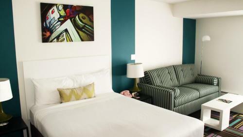 Hotel Zed
