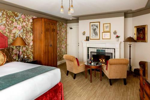 Abigail's Hotel