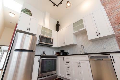 Apartamentos Lee Chong Luxury Vacation Rentals