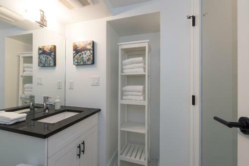 Apartamentos Lee Chong Luxury Vacation Rentals