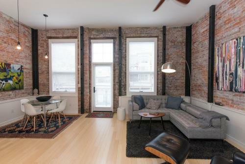 Apartamentos Lee Chong Luxury Vacation Rentals