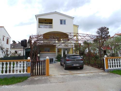 Apartment Sabunike 1