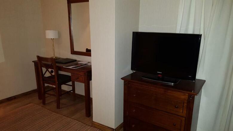 Howard Johnson Hotel & Spa San Pedro