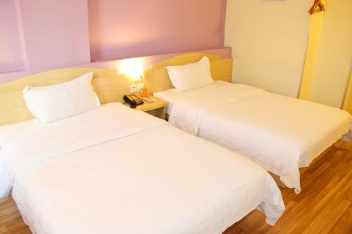 Hotel 7days Inn Xining Railway Station