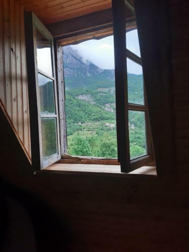 Hostal Bujtina Terthorja