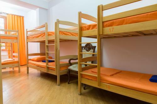 Umba Hostel & Tours
