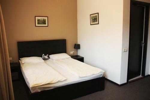City Centre Hotel By Picnic
