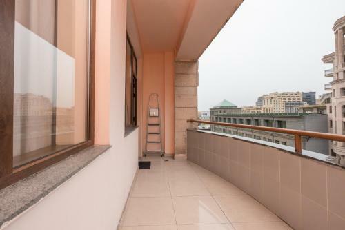 Armt Apartments Next To The Republic Square
