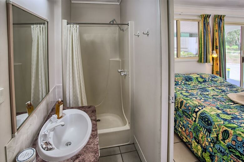 Hotel Glen Villa Resort