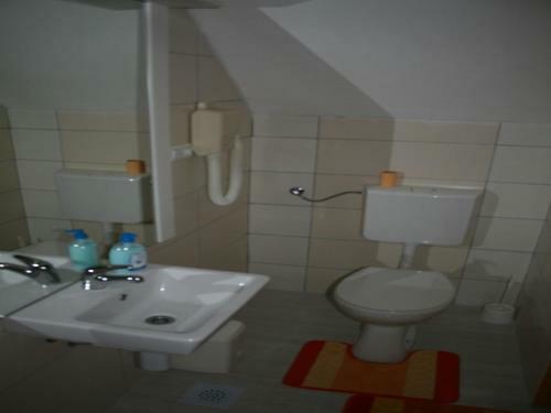 Hostal Adriana Guesthouse