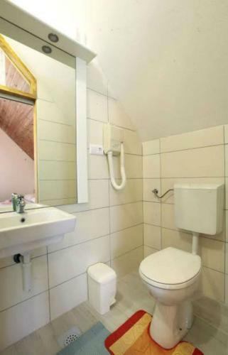 Hostal Adriana Guesthouse