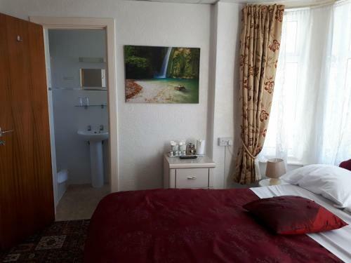 Delton Hotel