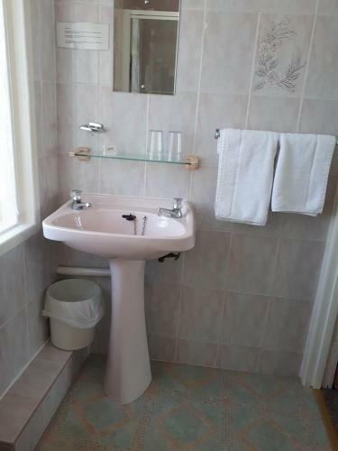 Delton Hotel