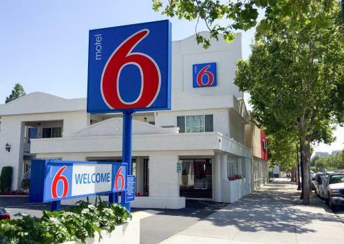 Hotel Motel 6 San Jose Convention Center