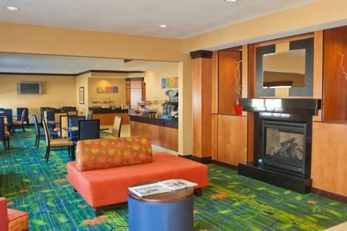 Hotel Fairfield Inn & Suites Champaign