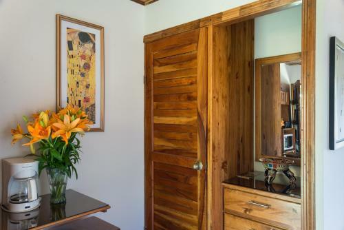 Bed & Breakfast La Terraza Guest House