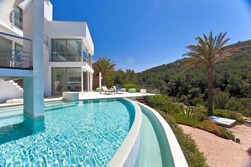 Cala Vadella Villa Sleeps 6 Pool Air Con Wifi