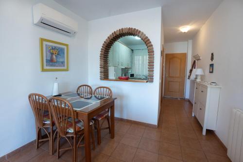 Ladera Del Mar Apartments