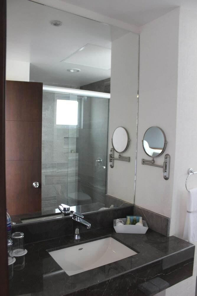 Eco Hotel Guadalajara Expo