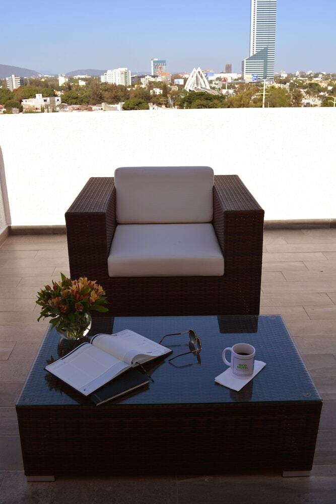 Eco Hotel Guadalajara Expo